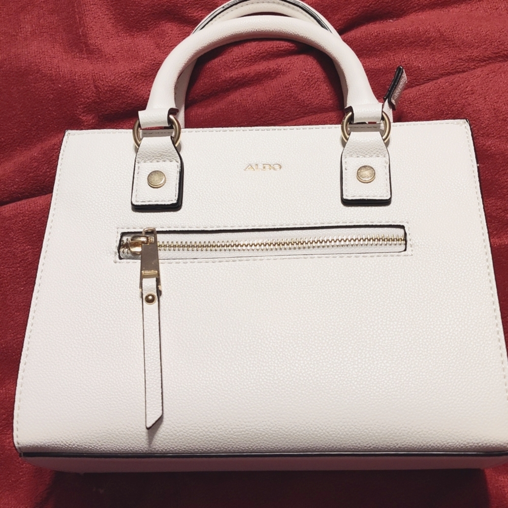 Aldo white purse- brand new never used